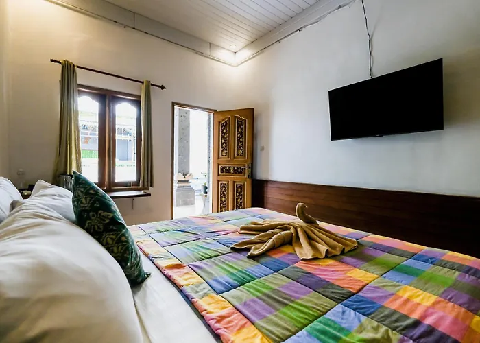 Soka Suarsena Monkey Forest Hotel 3*