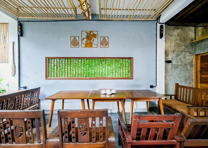 Soka Suarsena Monkey Forest Ubud (Bali)